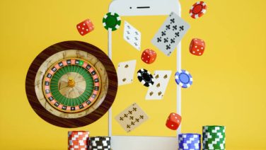 Reviewing Platform Choices Through Singapore Online Casino